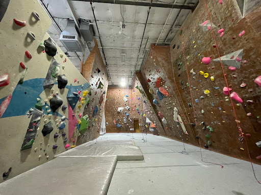 Yoga Studio «Summit Climbing, Yoga & Fitness», reviews and photos, 9201 Forest Ln, Dallas, TX 75243, USA