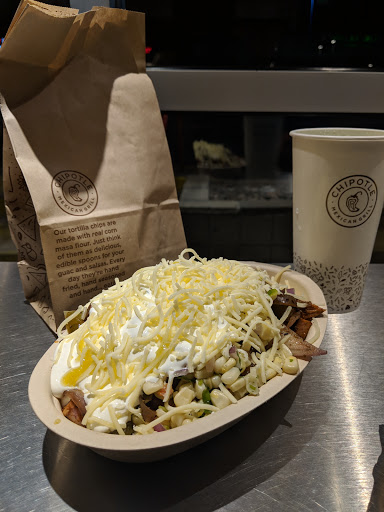 Mexican Restaurant «Chipotle Mexican Grill», reviews and photos, 895 N Academy Blvd, Colorado Springs, CO 80909, USA