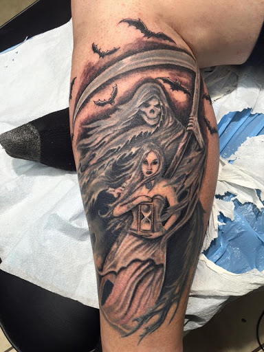 Explore sunshine tattoos ideas, creative tattoo ideas in Albuquerque, available at Tattoosbyfrankieg