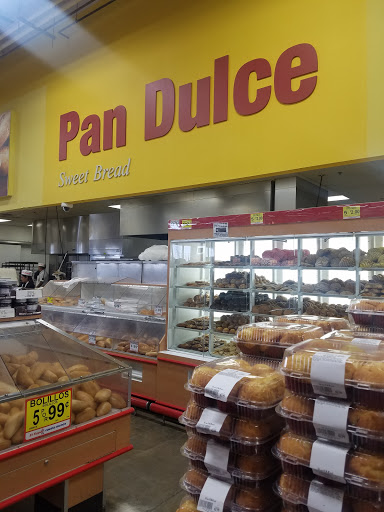 Grocery Store «El Super», reviews and photos, 3211 Firestone Blvd, South Gate, CA 90280, USA