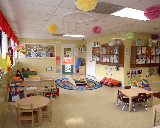 Day Care Center «La Petite Academy of Schaumburg, IL», reviews and photos, 651 Windsor Dr, Schaumburg, IL 60193, USA