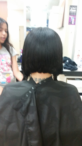 Hair Salon «Hair Cuttery», reviews and photos, 3098 N Lewis Ave, Waukegan, IL 60087, USA