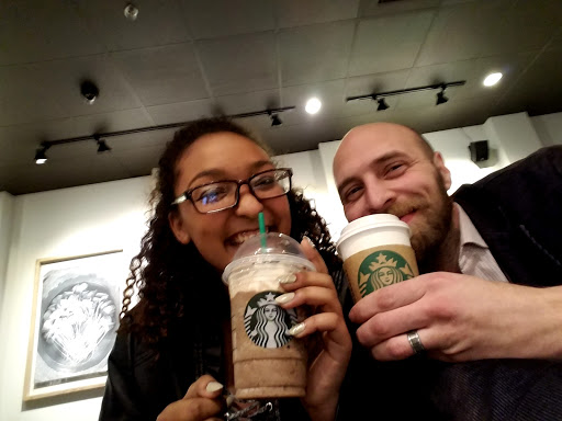 Coffee Shop «Starbucks», reviews and photos, 10680 Fremont Pike a, Perrysburg, OH 43551, USA