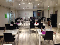 Atmosphère du Restaurant Charrel Cafe à Aubagne - n°18