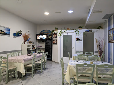 Ristorante Pizzeria Bar Mediterranea Str. Teverina, Km 15, 01020 Celleno VT, Italia