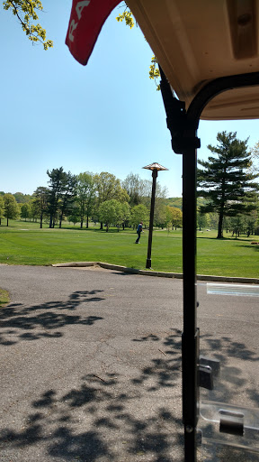 Golf Course «Big Met Golf Course», reviews and photos, 4811 Valley Pkwy, Fairview Park, OH 44126, USA