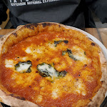 Photo n°2 de l'avis de Matteo.o fait le 25/11/2023 à 20:18 sur le  Màdia à Salerno