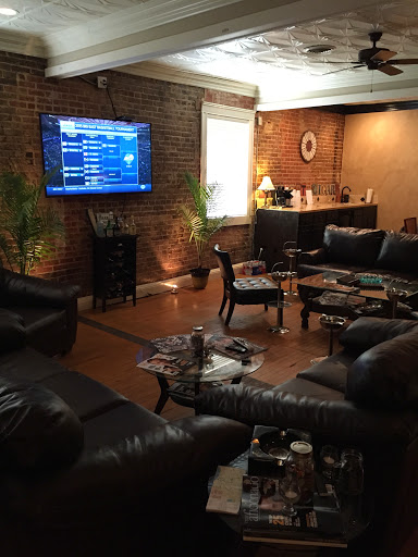 Cigar Shop «Spring Street Cigars», reviews and photos, 208 N Spring St, Tupelo, MS 38804, USA