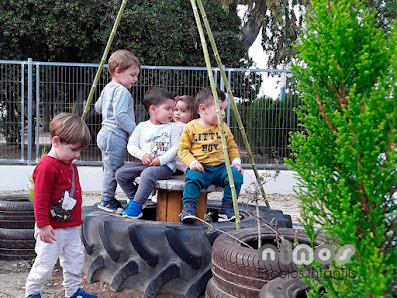 Ninos Escuela Infantil Municipal de Chiva C. del Ejército Español, 23, 46370 Chiva, Valencia, España