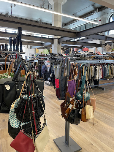 Clothing Store «Uptown Cheapskate», reviews and photos, 353 W 200 S, Salt Lake City, UT 84102, USA