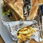 Photo n°2 de l'avis de Adaobi.e fait le 02/01/2023 à 15:15 sur le  California Bean à Munich