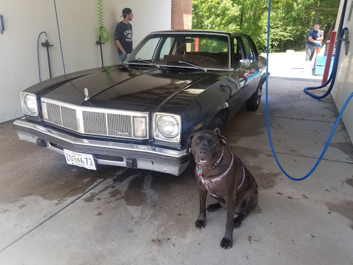 Double Bubble Auto Wash en Prince Frederick