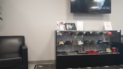 Car Dealer «Deery of Ames Chrysler Dodge Jeep Ram», reviews and photos, 1700 SE 16th St, Ames, IA 50010, USA