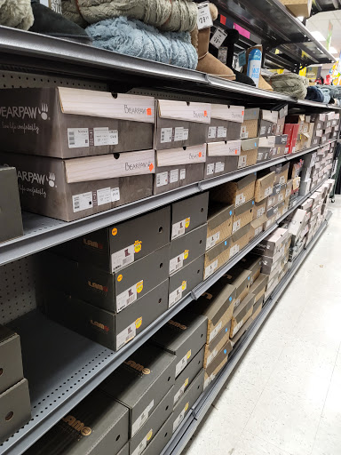 Sporting Goods Store «Big 5 Sporting Goods», reviews and photos, 1073 W Arrow Hwy, San Dimas, CA 91773, USA