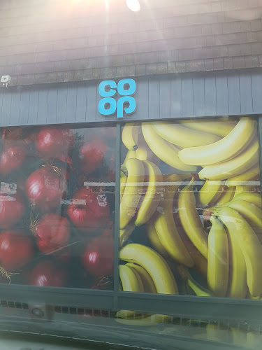Reviews of Co-op Food - Holes Lane in Warrington - Supermarket