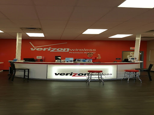 Cell Phone Store «Verizon Authorized Retailer, TCC», reviews and photos, 165 Levittown Pkwy a, Levittown, PA 19055, USA