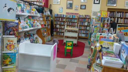 Book Store «Pegasus Books Downtown», reviews and photos, 2349 Shattuck Ave, Berkeley, CA 94704, USA