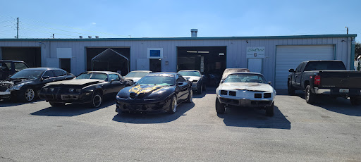 Steve k Auto Paint & Detailing en Holiday