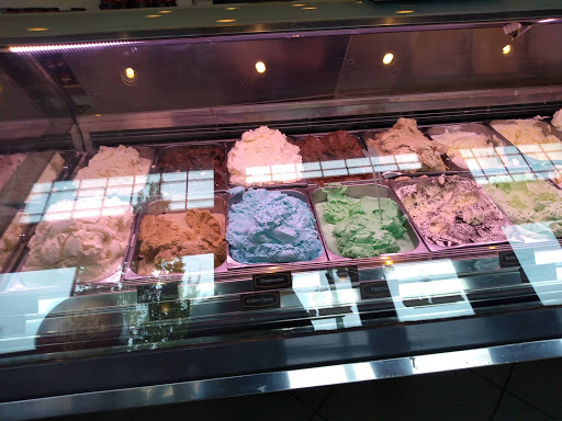Ice Cream Shop «Cold Stone Creamery», reviews and photos, 6 Broadway, Lynbrook, NY 11563, USA