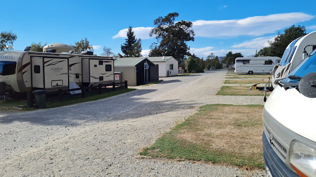 Mt Aspiring Holiday Park Open Times