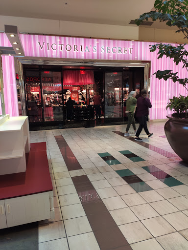 Shopping Mall «Alderwood Mall», reviews and photos, 3000 184th St SW, Lynnwood, WA 98037, USA