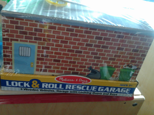 Toy Store «Disney Store», reviews and photos, 1142 North Point Cir, Alpharetta, GA 30022, USA