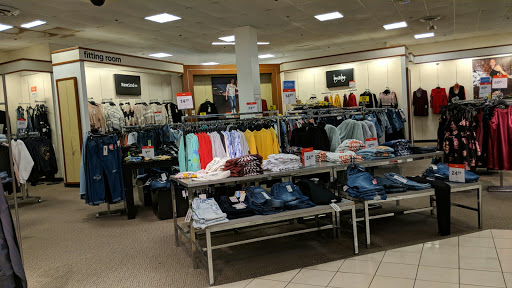 Department Store «JCPenney», reviews and photos, 90 W County Center, Des Peres, MO 63131, USA