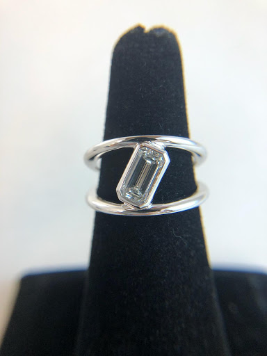 Jeweler «Khames Jewelers», reviews and photos, 1340 N Great Neck Rd #1240, Virginia Beach, VA 23454, USA