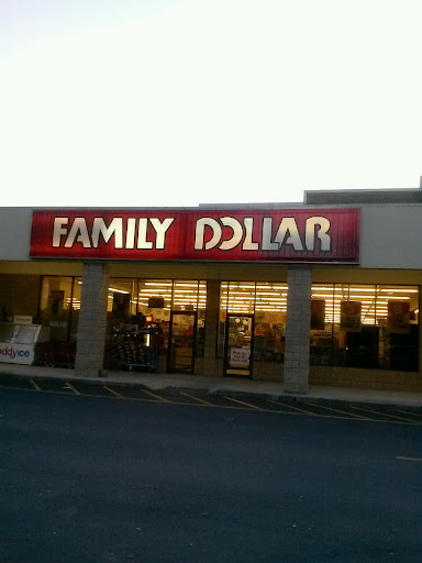 FAMILY DOLLAR, 921 N Central Ave, Umatilla, FL 32784, USA, 