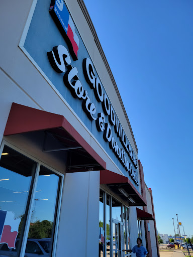 Non-Profit Organization «Goodwill Houston Select Stores», reviews and photos