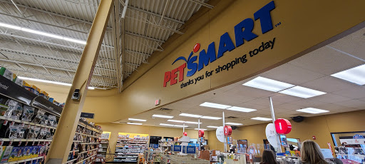 Pet Supply Store «PetSmart», reviews and photos, 8281 Troy Pike, Huber Heights, OH 45424, USA