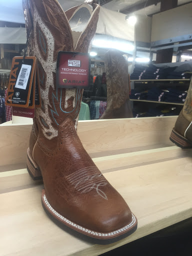 Boot Store «Boot Outlet», reviews and photos, 3509 Bienville Blvd, Ocean Springs, MS 39564, USA