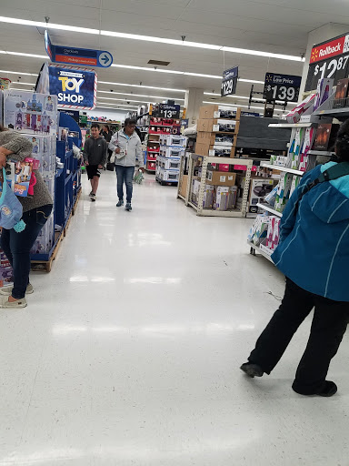 Shopping Mall «Hilltop Mall», reviews and photos, 2200 Hilltop Mall Rd, Richmond, CA 94806, USA