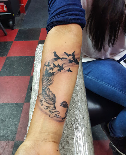 Explore girl sleeve tattoo ideas, creative tattoo ideas in Garden Grove, available at Dr. Tattoo Studio