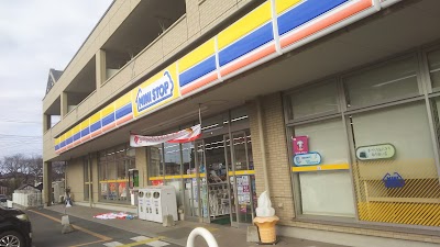 ミニストップ 鴻巣松原店