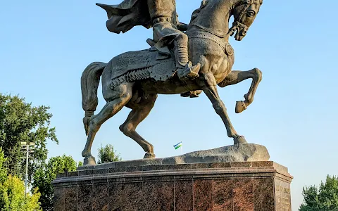 Amir Temur Square image