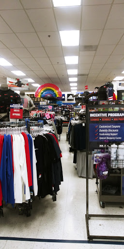 Sporting Goods Store «Big 5 Sporting Goods - Yuba City», reviews and photos, 1252 Colusa Ave, Yuba City, CA 95991, USA