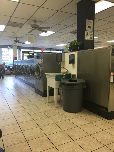 Laundromat «All Clean Coin Laundry», reviews and photos, 3090 Aloma Ave #110, Winter Park, FL 32792, USA