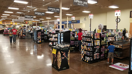 Grocery Store «Fred Meyer», reviews and photos, 14700 SE McLoughlin Blvd, Milwaukie, OR 97267, USA