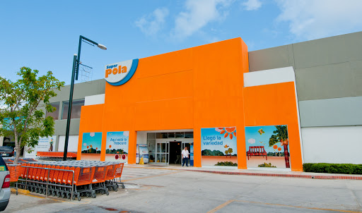 Super Pola San Juan Shopping Center Bávaro