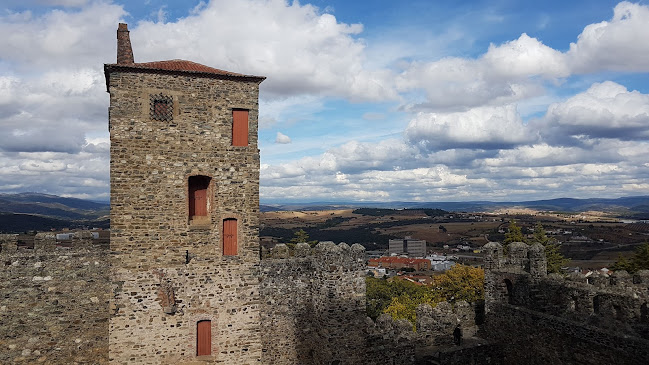 Avaliações doTorre de Menagem em Bragança - Estacionamento