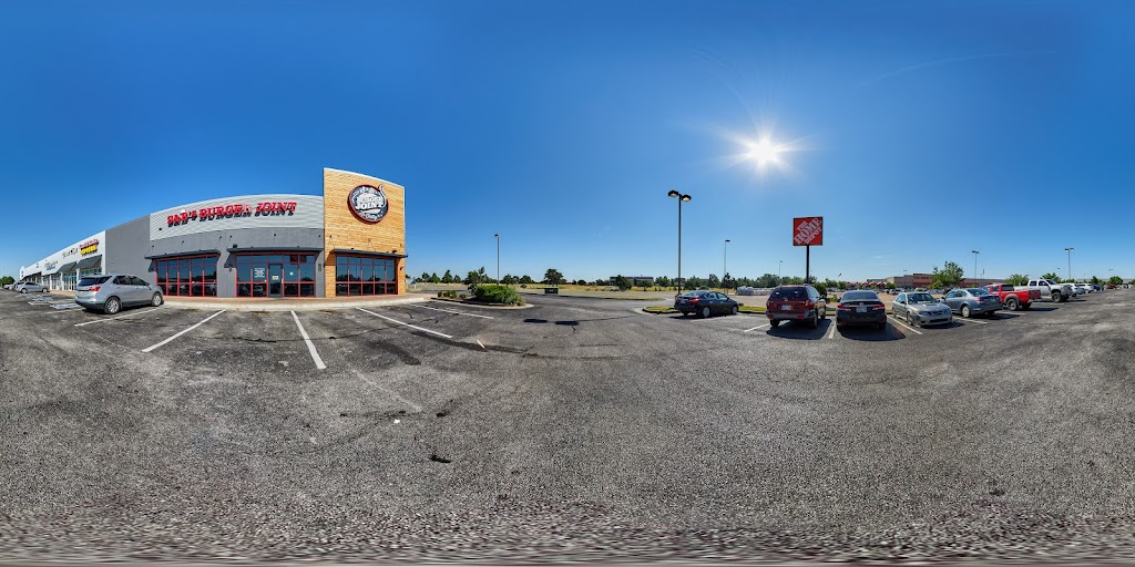 S&B’s Burger Joint - NW Expressway 73132