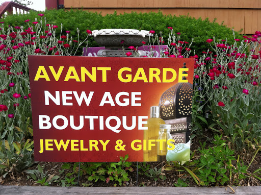 Beauty Salon «Avant Garde Salon & Beauty», reviews and photos, 328 E Main St, Branford, CT 06405, USA