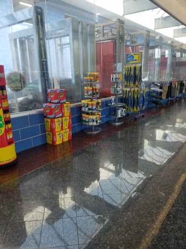 Car Wash «VIP WASH & LUBE», reviews and photos, 1747 Stratford Ave, Stratford, CT 06615, USA