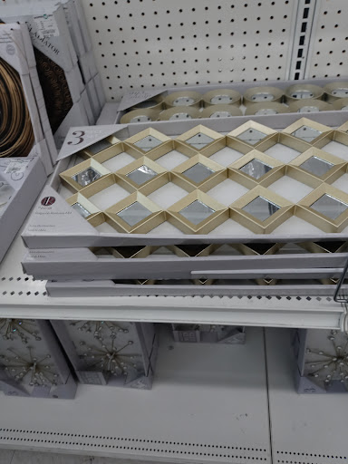 Department Store «Shoppers World (#25 Reisterstown Plaza)», reviews and photos, 6790 Reisterstown Rd, Baltimore, MD 21215, USA