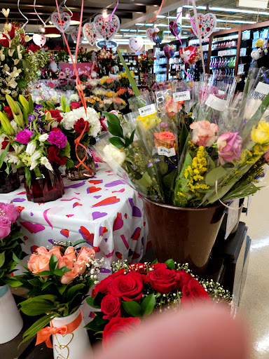 Grocery Store «Albertsons», reviews and photos, 11330 51st Ave NW, Gig Harbor, WA 98332, USA