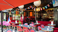 Atmosphère du Restaurant libanais Naï Brasserie.... Bar à Paris - n°10
