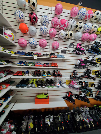 Sporting Goods Store «Play It Again Sports», reviews and photos, 18352 Beach Blvd, Huntington Beach, CA 92648, USA