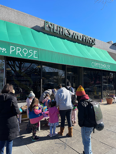 Book Store «Politics & Prose Bookstore», reviews and photos, 5015 Connecticut Ave NW, Washington, DC 20008, USA