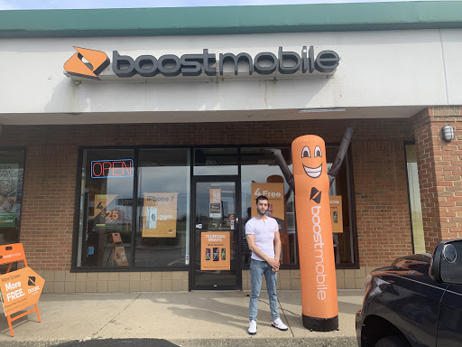 Telecommunications Service Provider «Boost Mobile Store by SN Wireless», reviews and photos, 200 N Springboro Pike, Dayton, OH 45459, USA